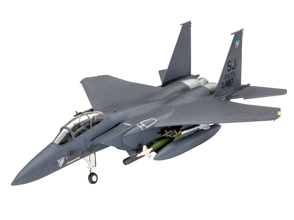 Revell F-15E STRIKE EAGLE & bombs in 1:24 bouwpakket met lijm en verf
