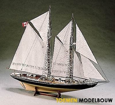 Billing boats - Bluenose II - 1:100 - 600