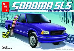 AMT 1995 GMC Sonoma SLS in 1:25 bouwpakket