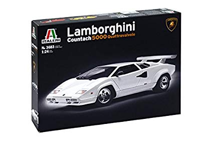 Italeri Lamborghini Countach 5000 in 1:24 bouwpakket
