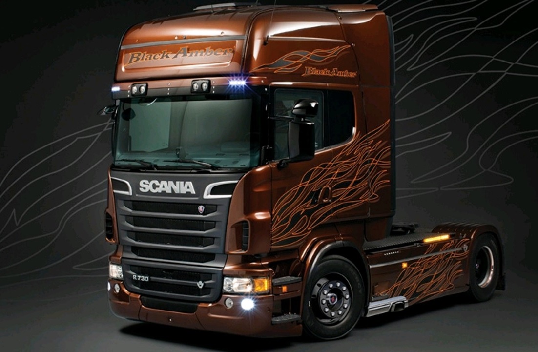 Italeri Scania R730 Black Amber - 1:24 - 3897