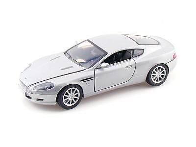 Motor Max ASton Martin DB9 coupe wit - 1:24