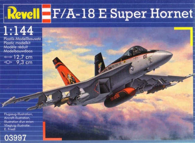 Revell F / A-18E Super Hornet in 1:144 bouwpakket
