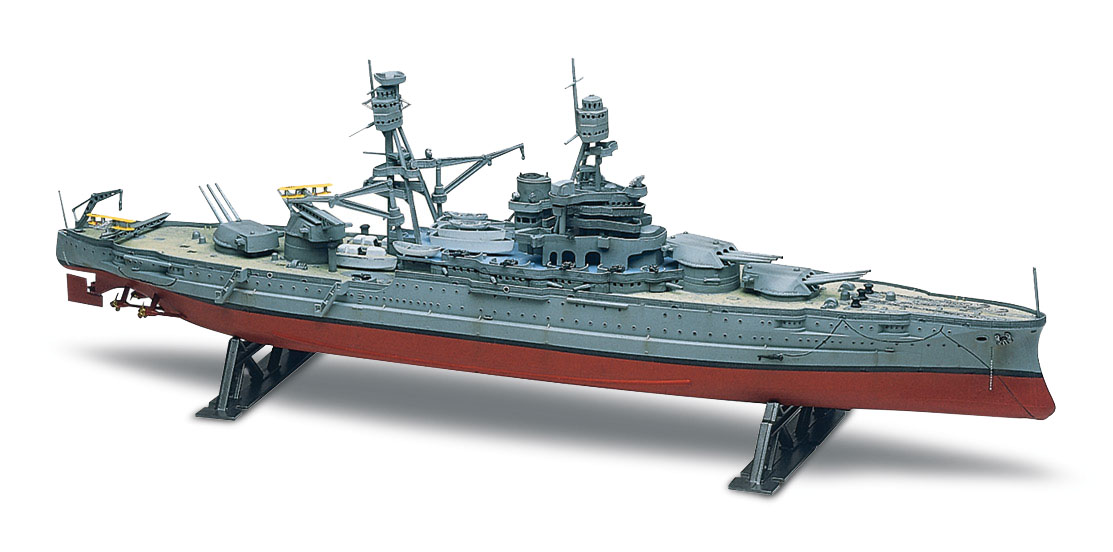 Revell USS Arizona Battleship in 1:426 bouwpakket