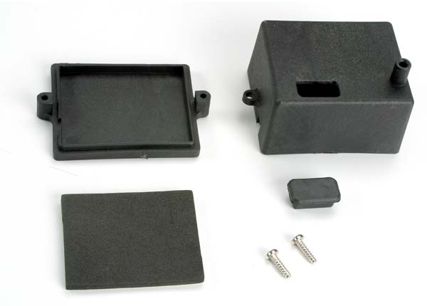 TRX4924 - Box receiver/ x-tal access rubber plug/ adhesive foam chassis pad