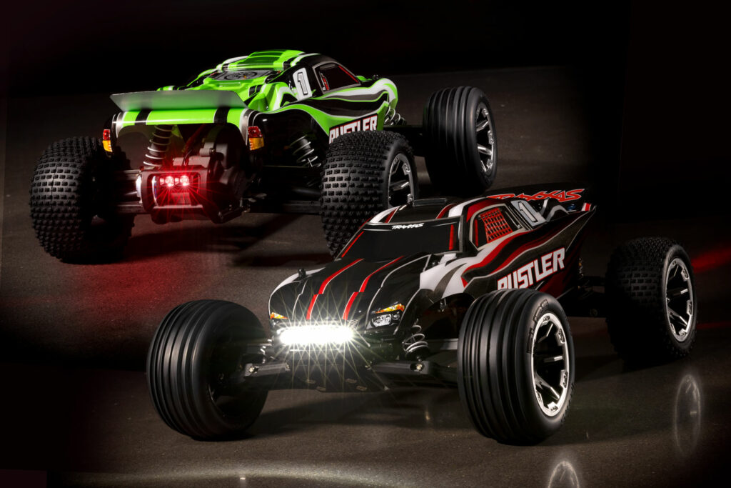 traxxas rustler xl5 2wd electro truggy rtr 2.4ghz met led verlichting inclusief power pack blauw