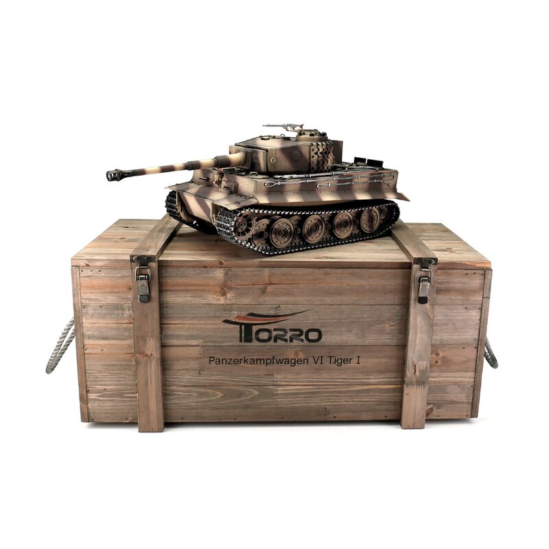 Torro Pro Edition RC Tank 1/16 Tiger I Late Version Desert 2.4Ghz geleverd in luxe houten krat