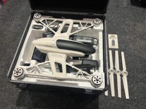 yuneec q500 drone met 2x accu en lader en gimbal geleverd in een aluminium koffer!