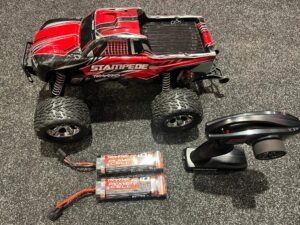 traxxas stampede xl5 2wd monster truck rtr 2.4ghz met led verlichting inclusief power pack en 2e accu!