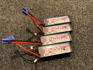 4x 5400mah 3s lipo batterijen hardcase met ec 5 stekkers in een prima staat!