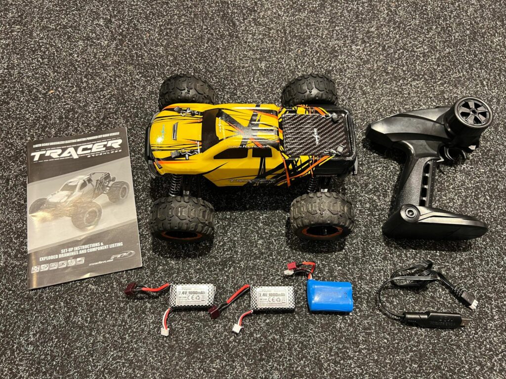 ftx tracer 1/16 4wd brushless electro monster truck rtr compleet met totaal 3x accu!