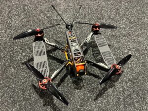 professionele fpv drone geleverd met 6s lipo batterij en onderdelen (in een zeer nette staat)!