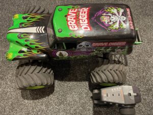 losi lmt 4wd solid axle monster truck rtr grave digger in een nette staat!