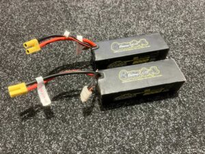 2x gens ace bashing series 8000mah 14.8v 100c 4s2p lipo batterij – ec5 stekker (gebruikt maar in orde)!