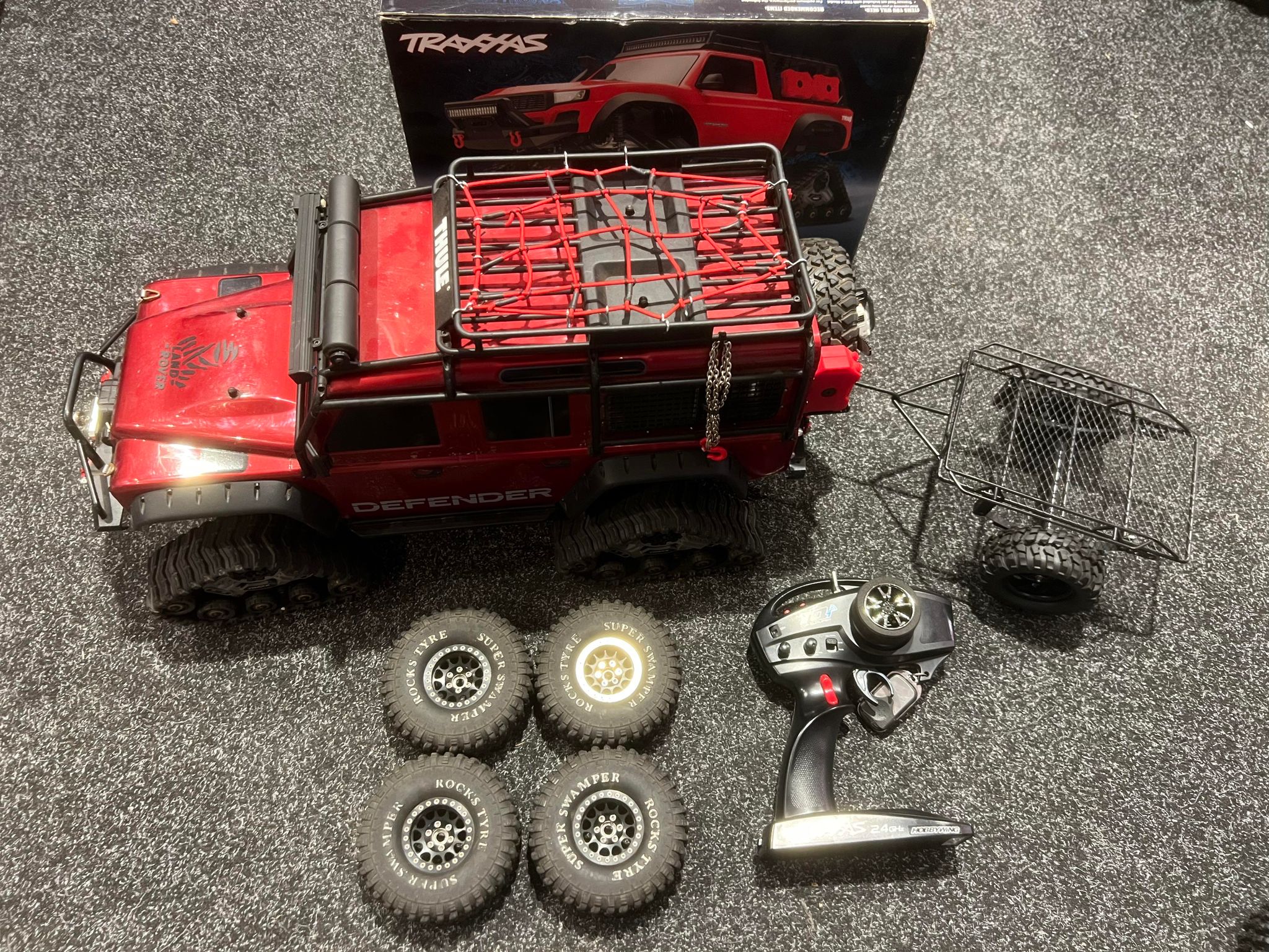 Blackout Crawler With The Traxxas TRX-4 Land Rover Defender [VIDEO