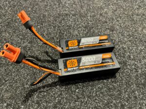2x spektrum 5000mah 3s smart g1 100c lipo batterijen in een goede staat met ic5 stekker!