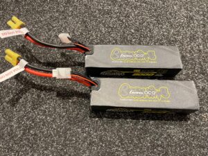 2x gens ace bashing series 8000mah 11.1v 100c 3s1p lipo batterij – ec5 stekker