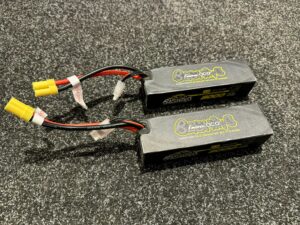 2x gens ace bashing series 8000mah 11.1v 100c 3s1p lipo batterij ec5 stekker (gebruikt)!