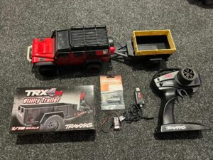 traxxas trx 4m 1/18 scale and trail crawler land rover 4wd electric truck + trx2065x €44.95 + trx9795 €38.95 + traxxas led set €29.95 + tuning motor €24.95 + verschillende andere onderdelen!