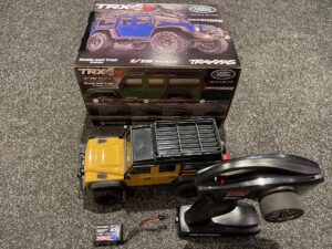 traxxas trx 4m 1/18 scale and trail crawler land rover 4wd electric truck – oranje + een extra lipo, als nieuw!!