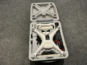 dji phantom 4 drone compleet met accu, lader en zender!