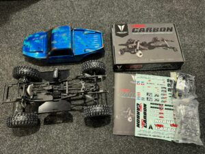 vanquish vrd carbon kit met body en luxe aluminium velgen met banden (alles nieuw en heeft niet gereden)!