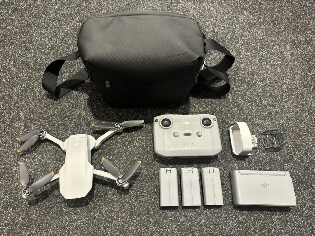 dji mini 2 fly more combo in een top staat met 1 jaar garantie!