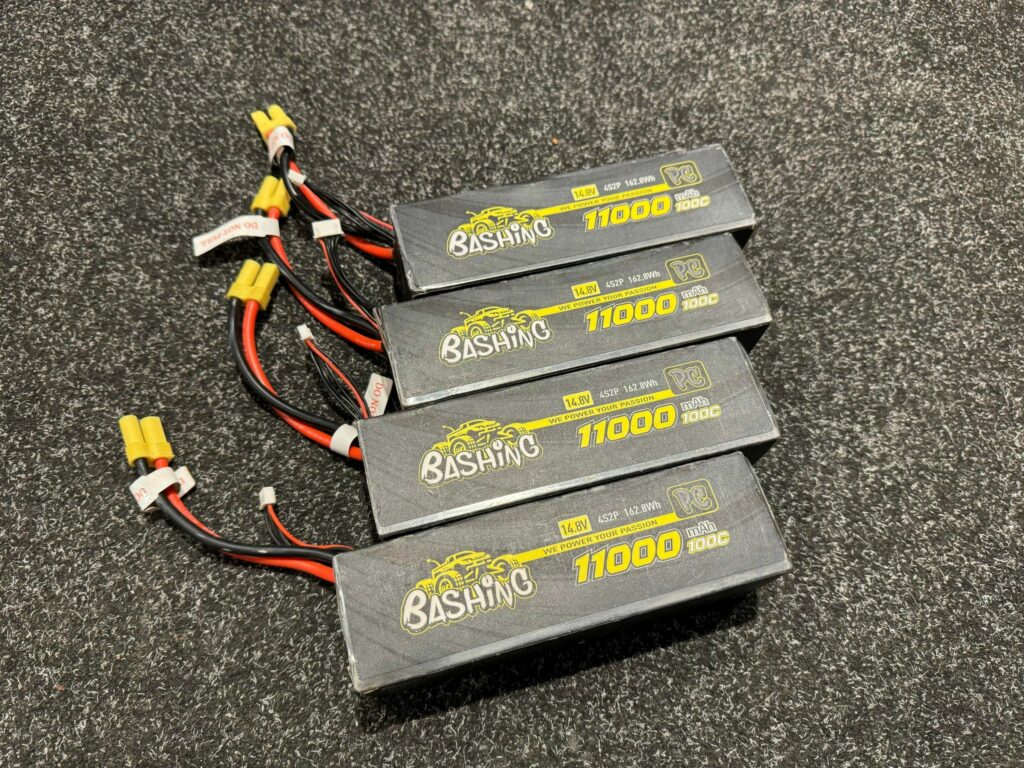 4x gens ace bashing series 11000mah 14.8v 100c 4s2p lipo batterij ec5 stekker (gebruikt maar in orde)!