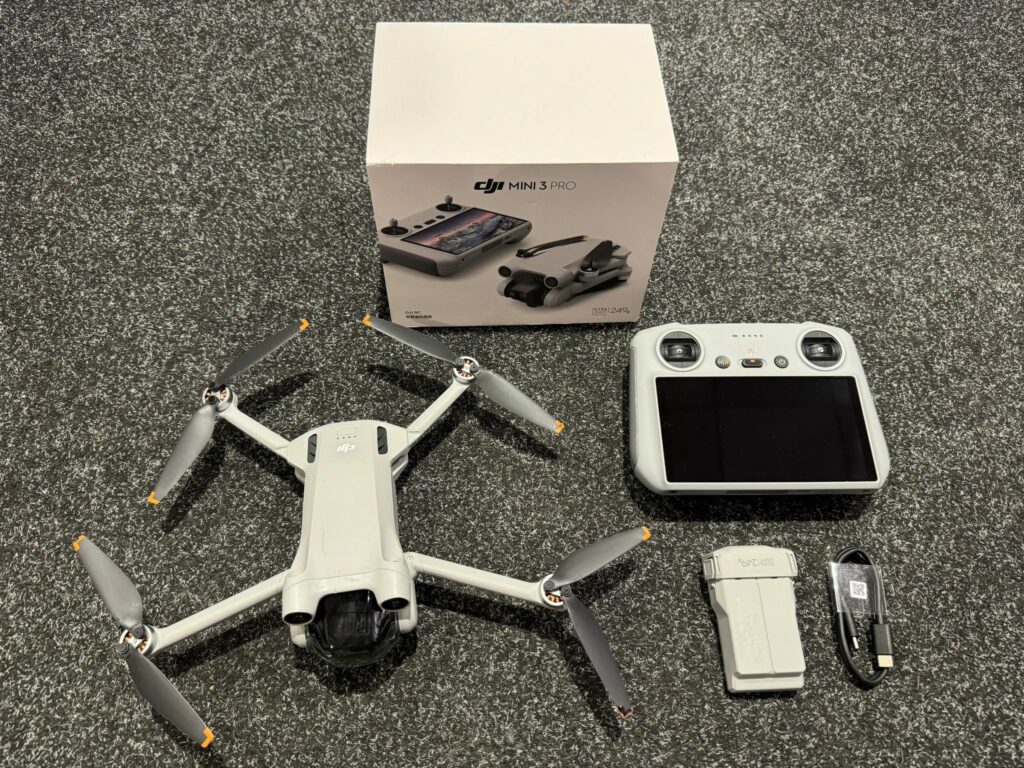 dji mini 3 pro met dji smart controller in een top staat met 1 jaar garantie!