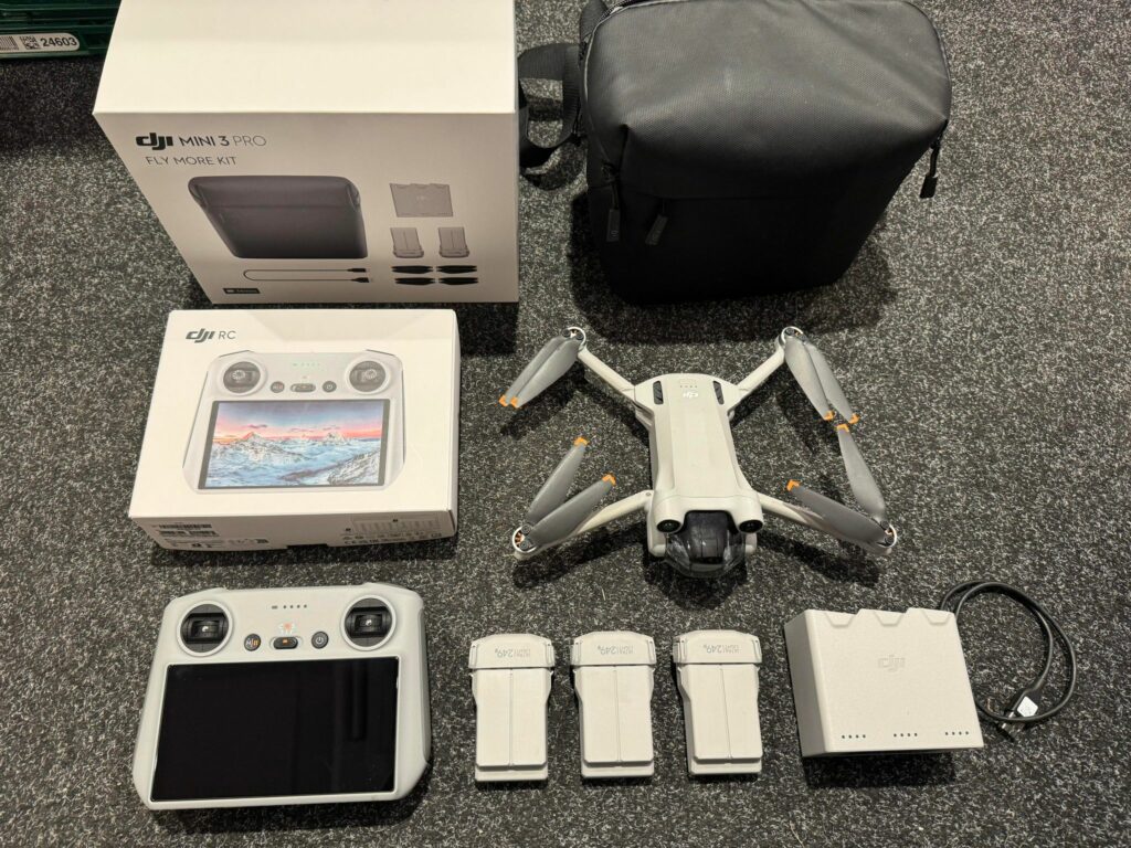 dji mini 3 pro met dji smart controller en dji fly more combo in een top staat met 1 jaar garantie!