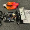 mugen seiki mbx7 brushless wedstrijd rc buggy met tekin rx8 esc + 2650kv trackstar motor + savox servo (zonder zender)!