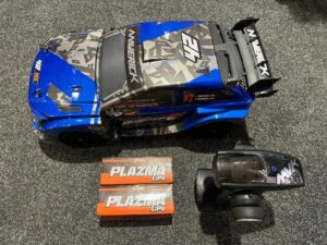 maverick quantum rx flux 1/8 4wd brushless rally car rtr blauw met 2x hpi 5100mah 4s lipo batterijen in een top staat!