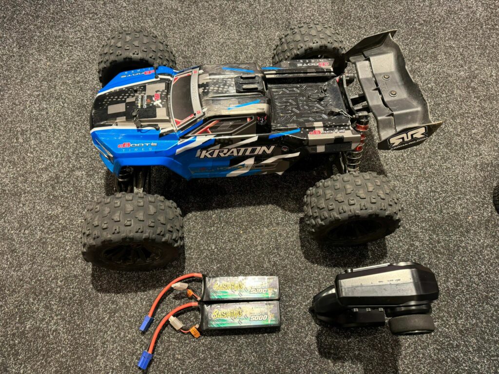 arrma 1/8 kraton 6s blx v5 4wd speed monster truck spektrum firma rtr + 2x gens ace 5000mah 3s lipo batterijen!