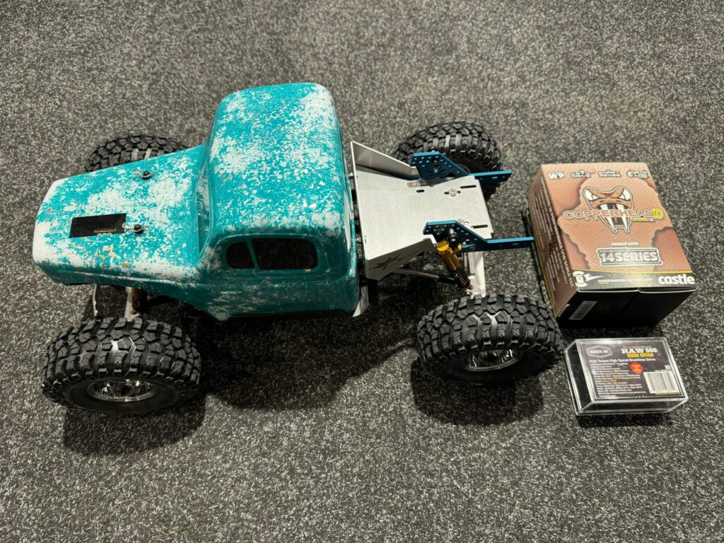 scx10.2 met boomracing / vitavon / vanquish / rock pirates / castle creations en proline tuning onderdelen (helemaal nieuw en zeer uniek)!