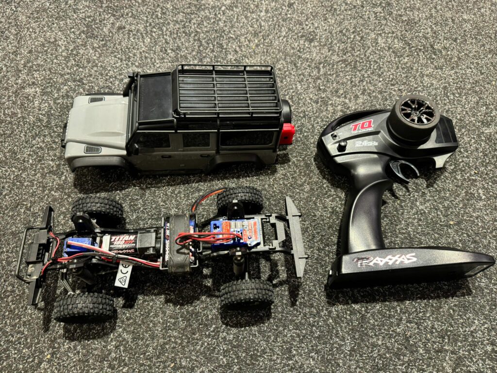 traxxas trx 4m 1/18 scale and trail crawler land rover 4wd electric truck met led set en een paar upgrades!