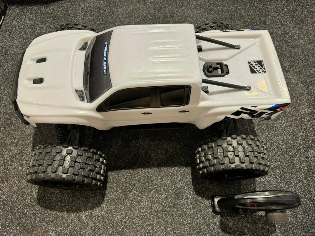 traxxas x maxx 8s brushless monster truck rtr met proline badlands banden en proline body met 1 jaar garantie!