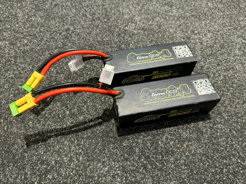 2x gens ace bashing series 8000mah 14.8v 100c 4s2p lipo batterij ec5 stekker in een goede staat!