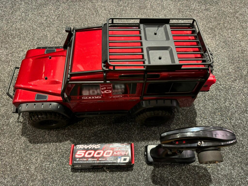 traxxas trx 4 land rover defender rtr 2.4ghz met een traxxas 5000mah 3s lipo batterij echt in een top staat!