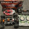 hpi trophy buggy 1/8 flux brushless 4wd rtr 2.4ghz met extra set nieuwe louise banden in een top staat met 1 jaar garantie!