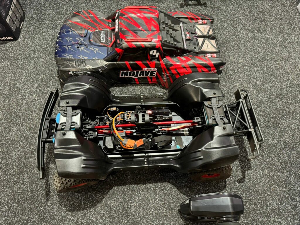 arrma 1/7 mojave 6s blx v2 brushless 4wd desert truck rtr + scorched fenders + exb onderdelen!