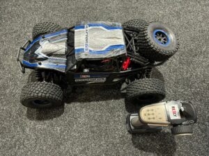 reely raptor 6s brushless 1:8 rc auto elektro buggy 4wd rtr 2,4 ghz in een prima staat!