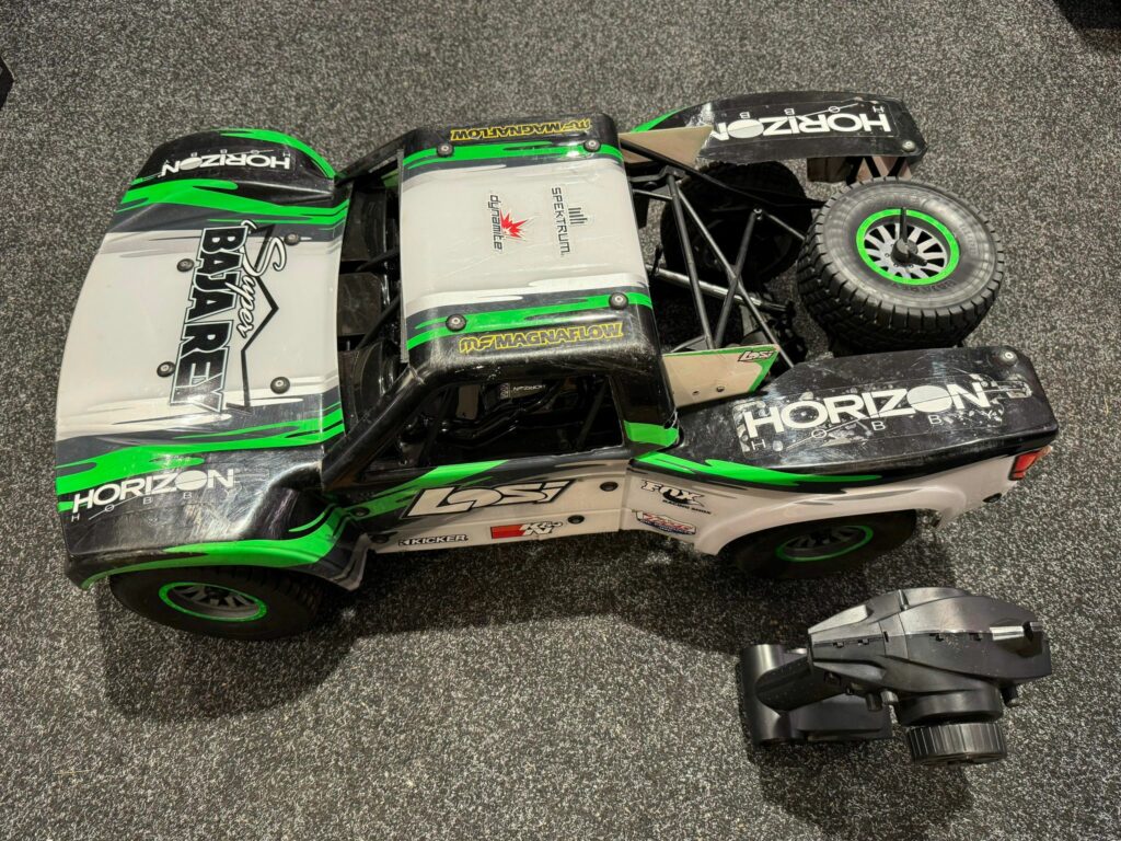 losi super baja rey 1/6 brushless rc truck met spektrum dx2e zender!