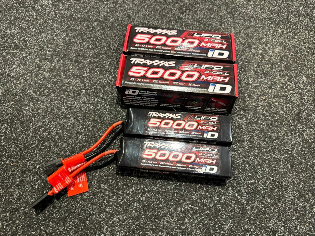 2x traxxas power cell lipo 5000mah 11.1v 3s 25c id – trx2872x echt als nieuw!