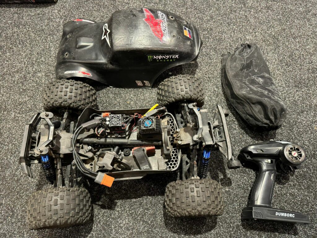 arrma granite 3s blx brushless monster truck (opknapper)!