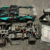 arrma 1/8 infraction 4x4 3s blx 4wd all road street bash resto mod truck rtr teal in een zeer nette staat met 1 jaar garantie!