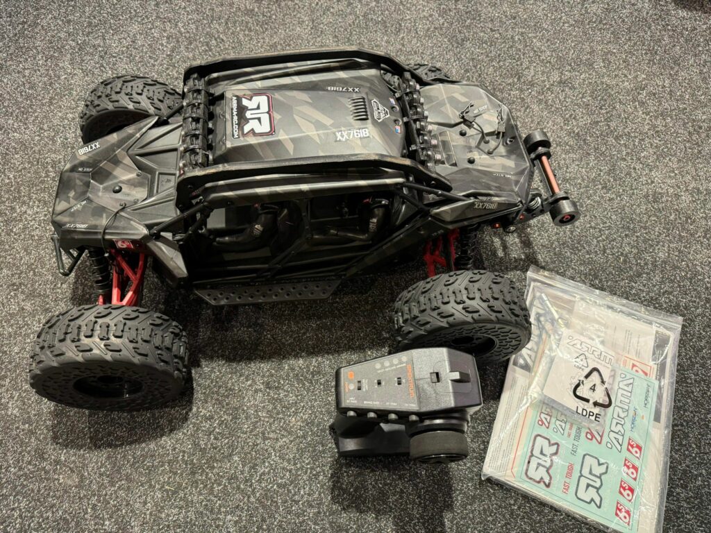 arrma 1/7 fireteam 6s 4wd blx speed assault vehicle rtr in de kleur zwart met set rpm draagarmen in een nette staat met 1 jaar garantie!