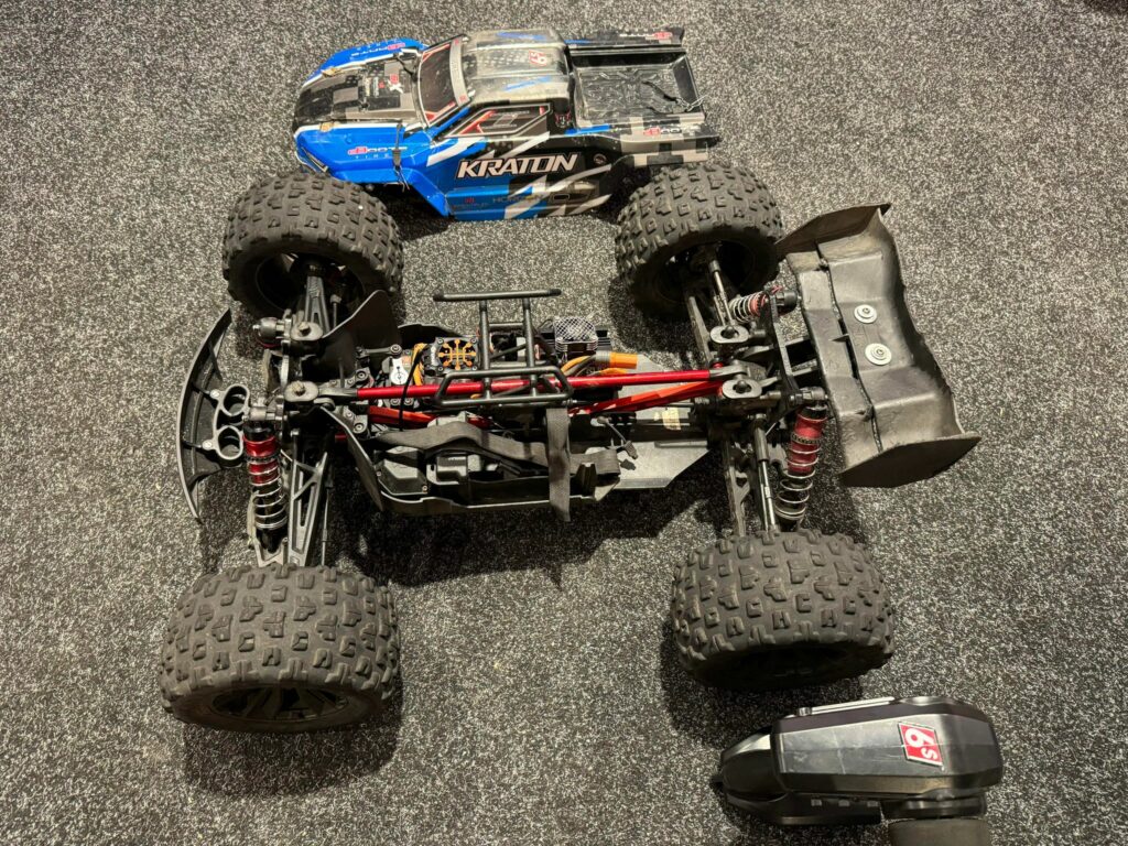 arrma 1/8 kraton 6s blx v5 4wd speed monster truck spektrum firma rtr (gebruikt maar in orde)!