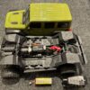 axial 1/6 scx6 jeep jlu wrangler 4wd rock crawler rtr in de kleur groen met 9200mah 15.2 volt lipo batterij in een prima staat!