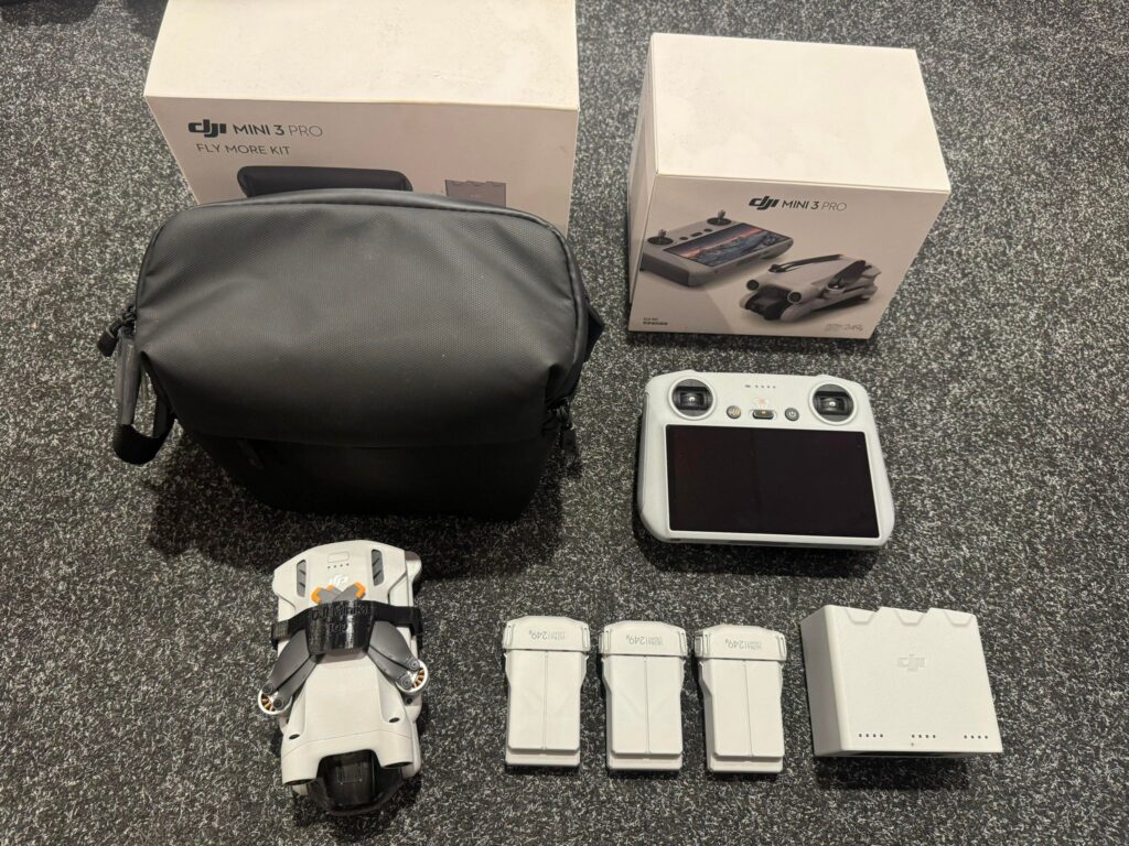 dji mini 3 pro met dji smart controller en fly more combo in een top staat met 1 jaar garantie!