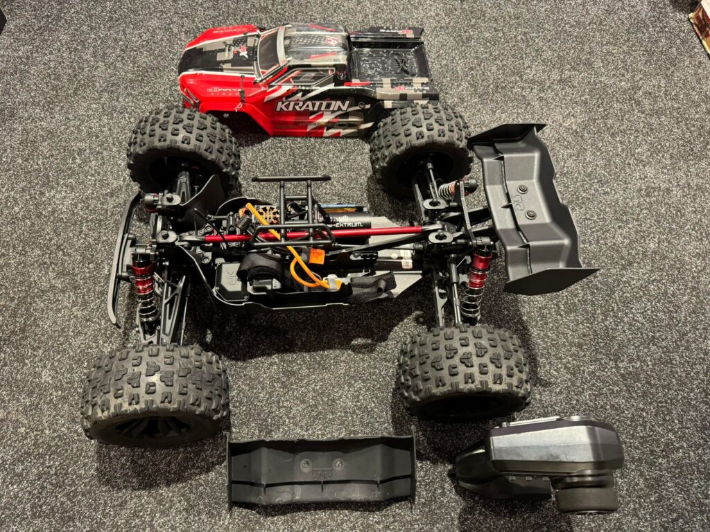 arrma 1/8 kraton 6s blx v5 4wd speed monster truck spektrum firma rtr rood in een goede staat met 1 jaar garantie!